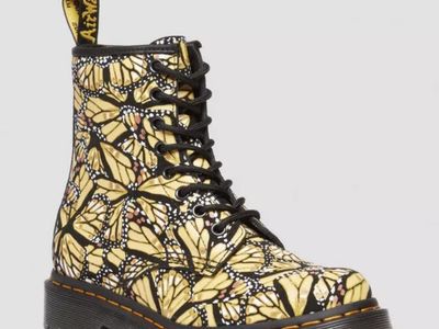 New Dr Martens 1460 WOMEN'S BUTTERFLY PRINT SUEDE LACE UP BOOTS