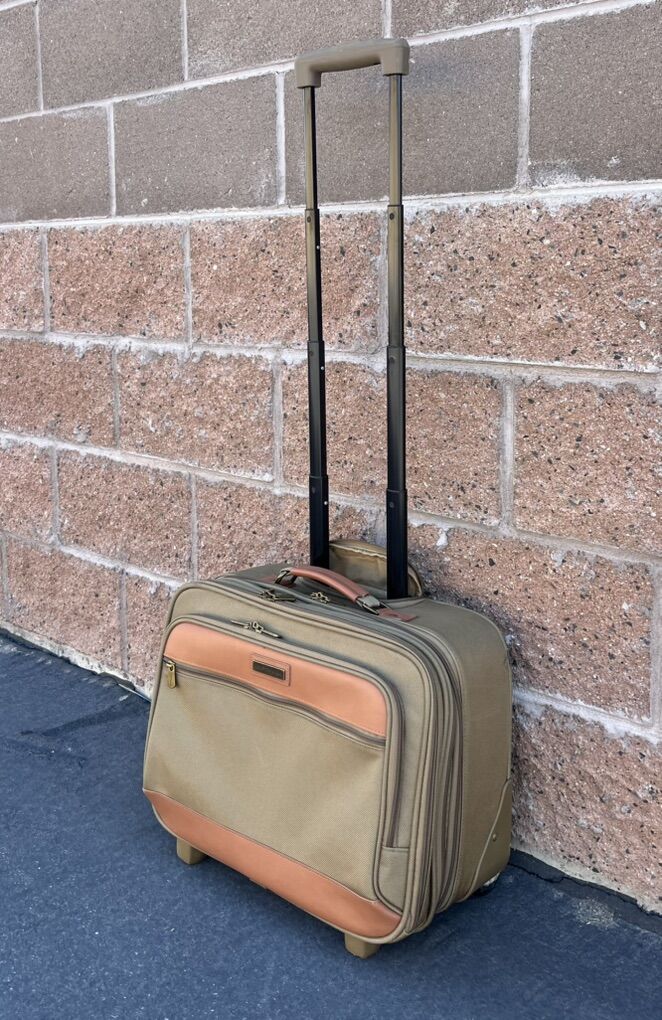 Hartmann Intensity Rolling Wheeled Luggage Carry O