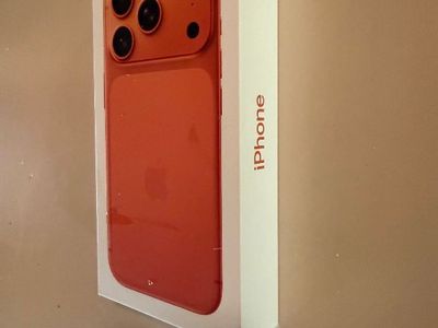 I phone 17 Pro 256 GB Cosmic Orange