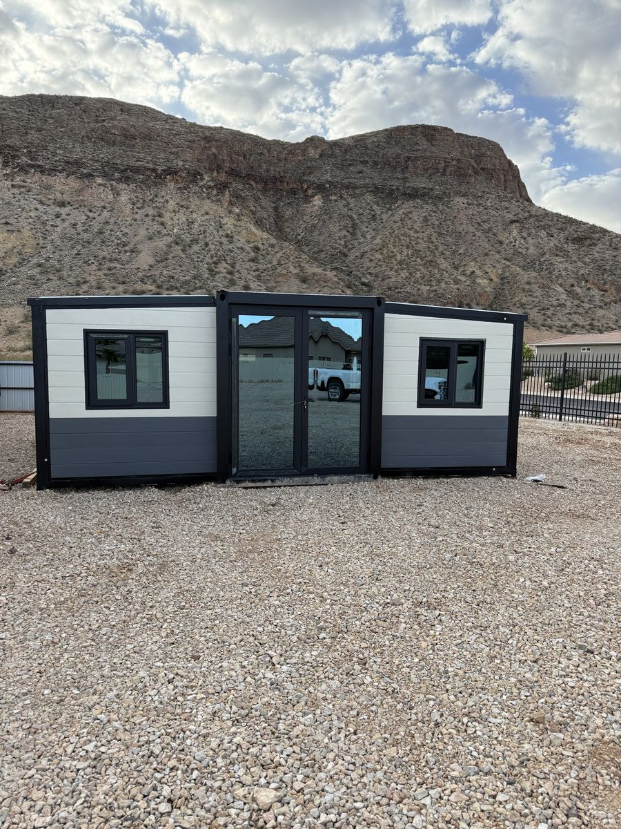 Expandable Tiny Home