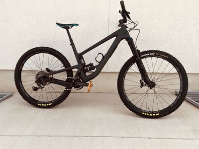 Megatower CC-like New Santa Cruz XL