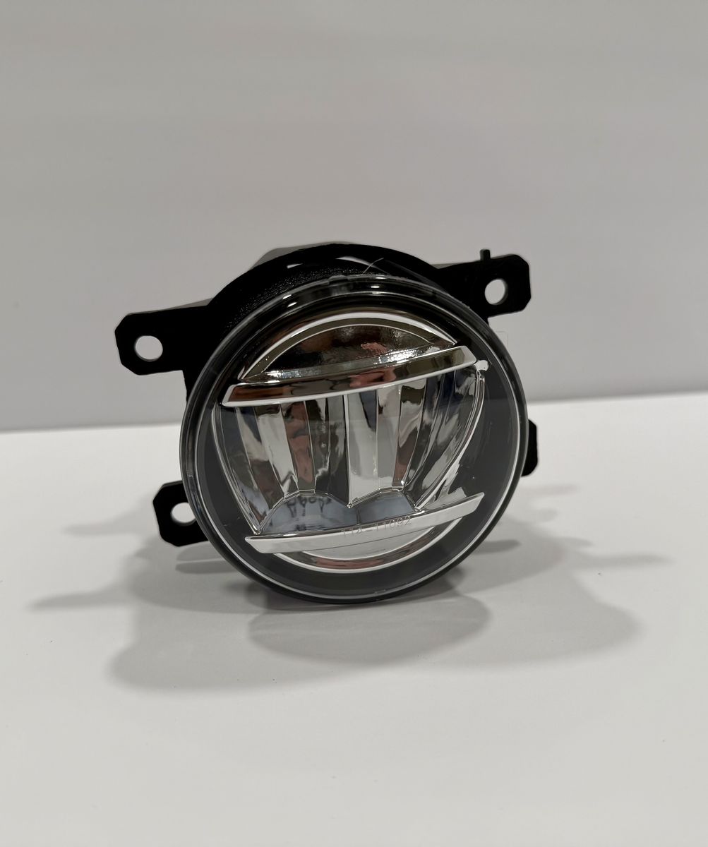 18-25 Subaru Ascent right Fog Light Lamp