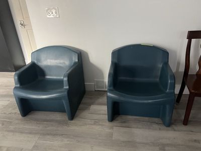 Durable autism support chair