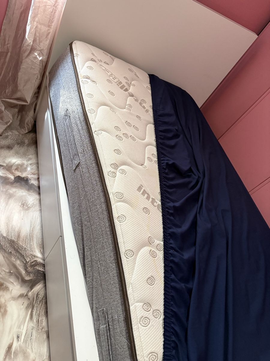 Twin beds and Mattress