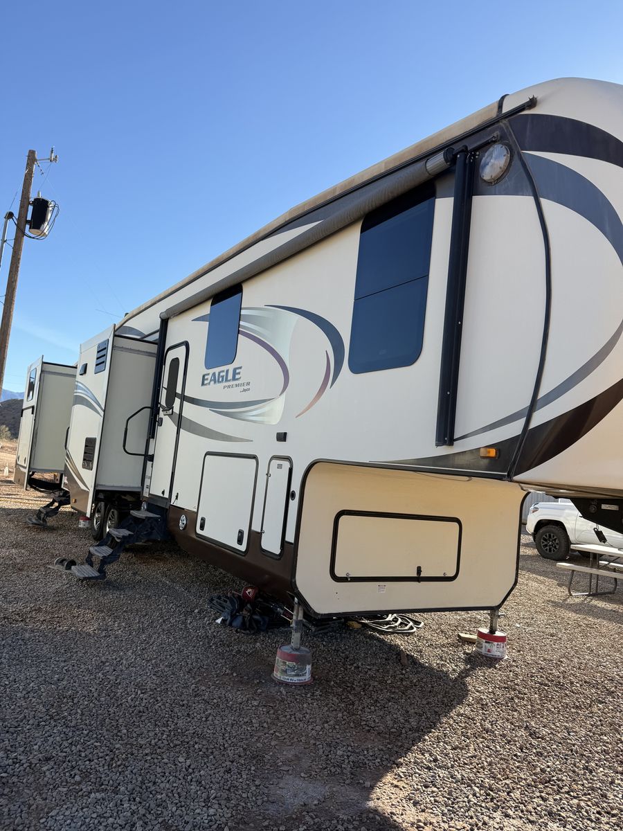 2015 Jayco Eagle Premier 375bhfs