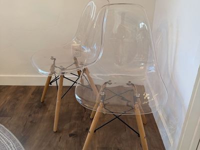Set of 5 Clear Acrylic Dining Chairs with Wooden Legs & Black Metal Cross Supports - Modern Accent Chairs