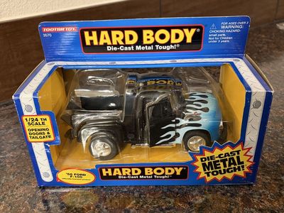 Tootsietoy Hard Body '56 Ford F-100 Die-Cast 1/24 Scale Truck,
