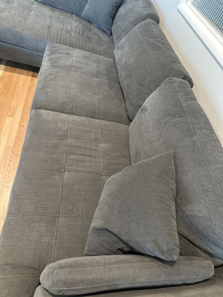 Main image 4