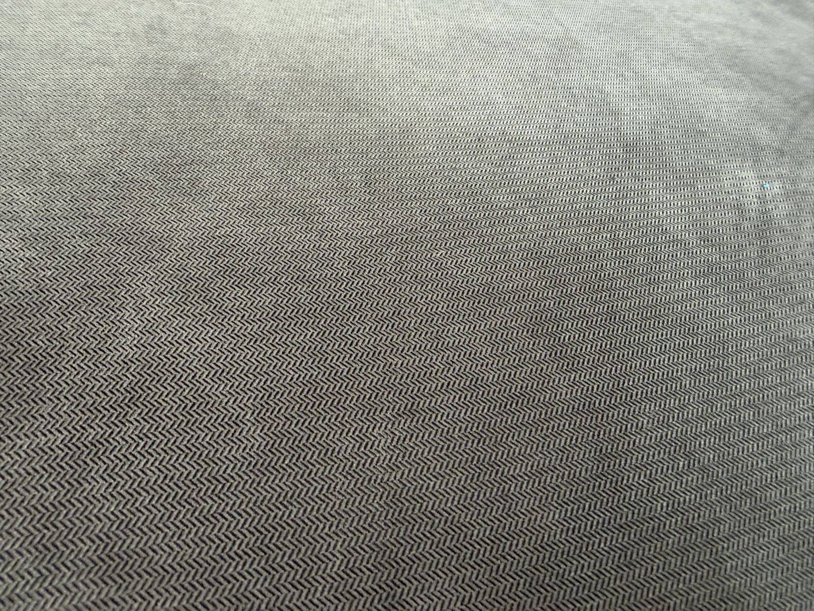 Main image 7
