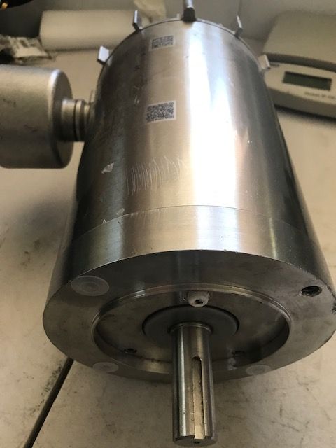 New Leeson wash down electric motor CZ145T17UK1E with guard damage