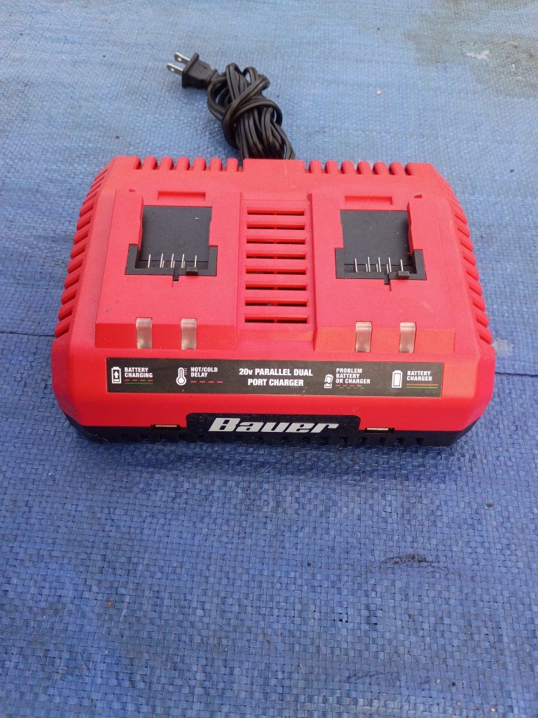 Bauer 20V Parallel Dual Port Battery Charger Red