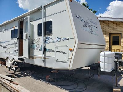 2004 Forest River Wildcat. Great comfortable trailer. $6399.00 OBO