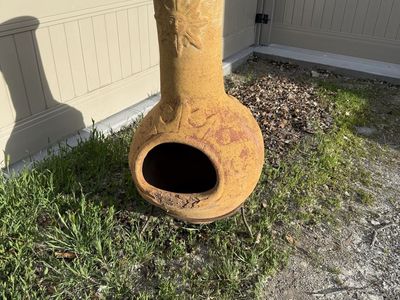 Chimney/chiminea or outdoor decor