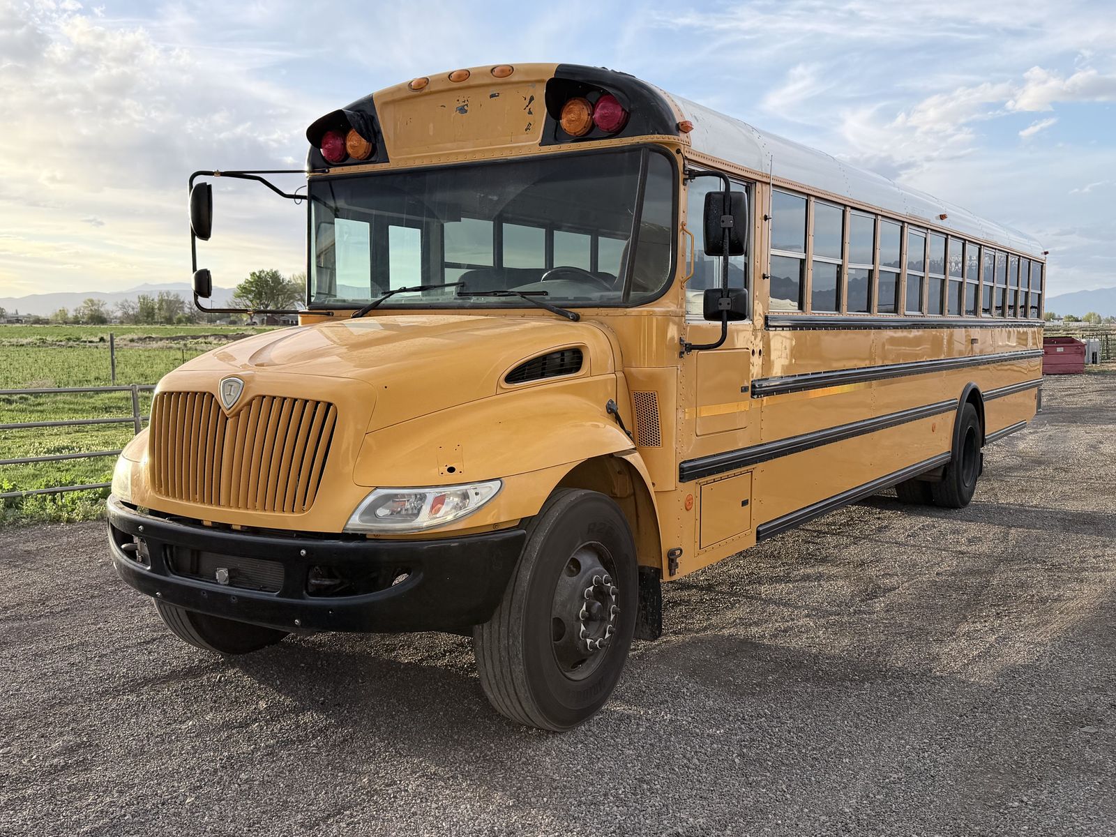 2012 International CE School Bus – DT466 Diesel – Clean Schoolie Build Start