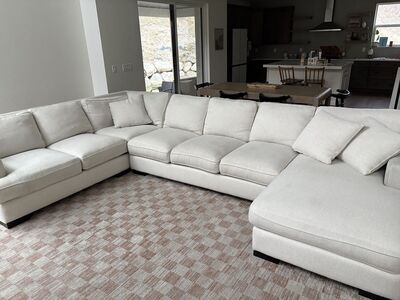Beautiful Down East Sectional in Mint Condition