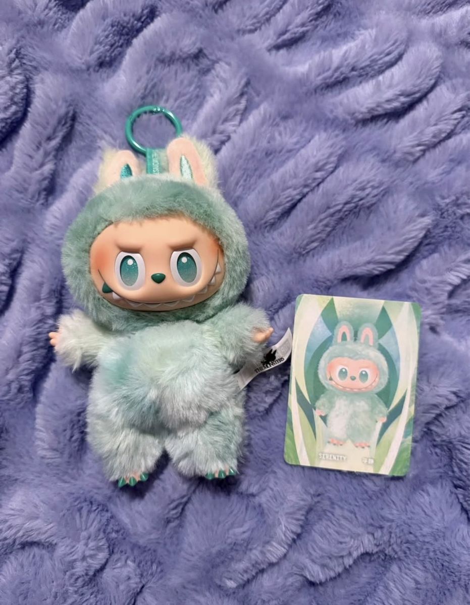 Labubu “Big Into Energy – Serenity” Collectible Figure/Plush