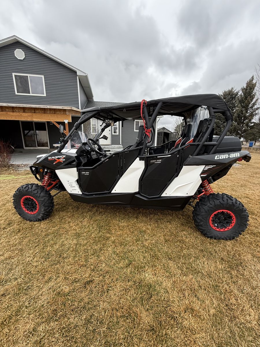 2014 Can Am Maverick 1000R