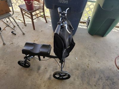 Medical Knee Scooter with Basket - Black