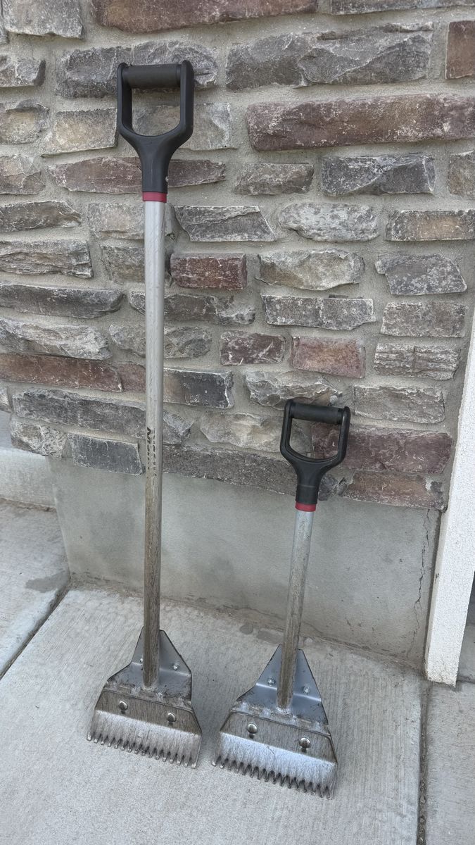 Roofing rakes