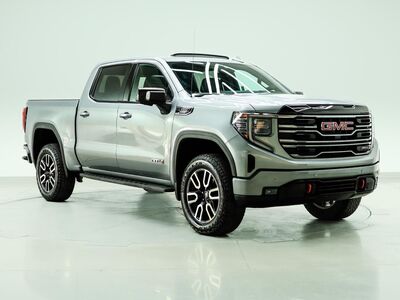 2025 GMC 1500 AT4