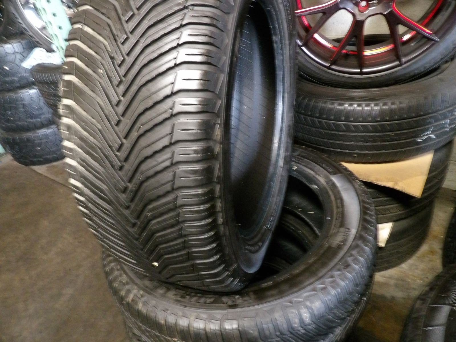 235/55R18 MICHELIN CROSSCLIMATE 2 SET OF USED TIRES 
