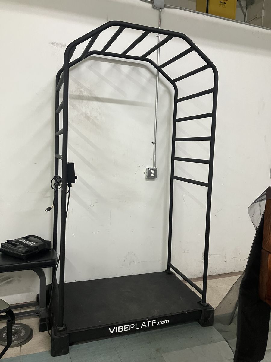 VibePlate VibeStretch Vibration Therapy Plate
