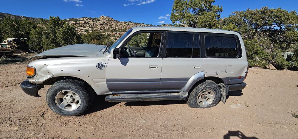 Toyota land cruiser FJ80 parts