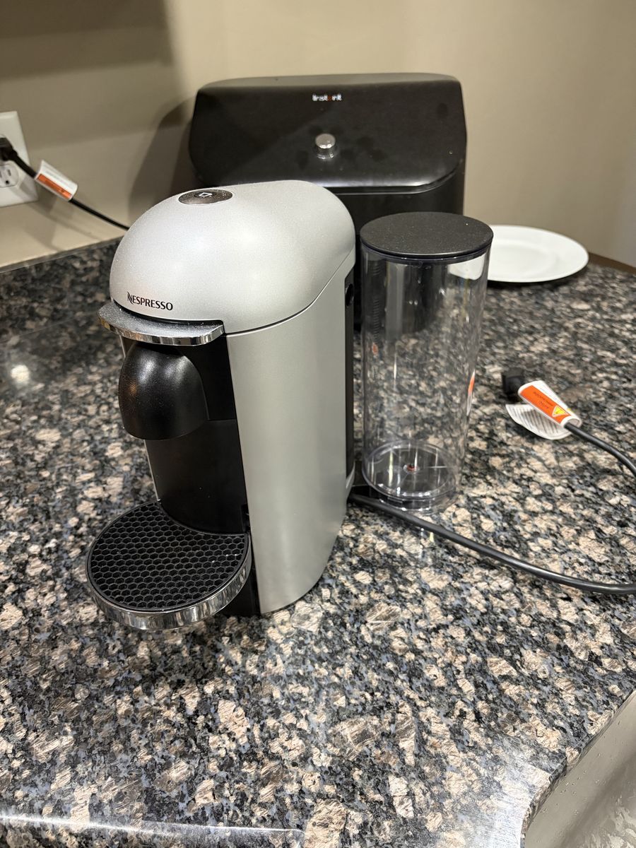 Nespresso VertuoPlus Coffee & Espresso Maker by De'Longhi - Grey/Black, Used