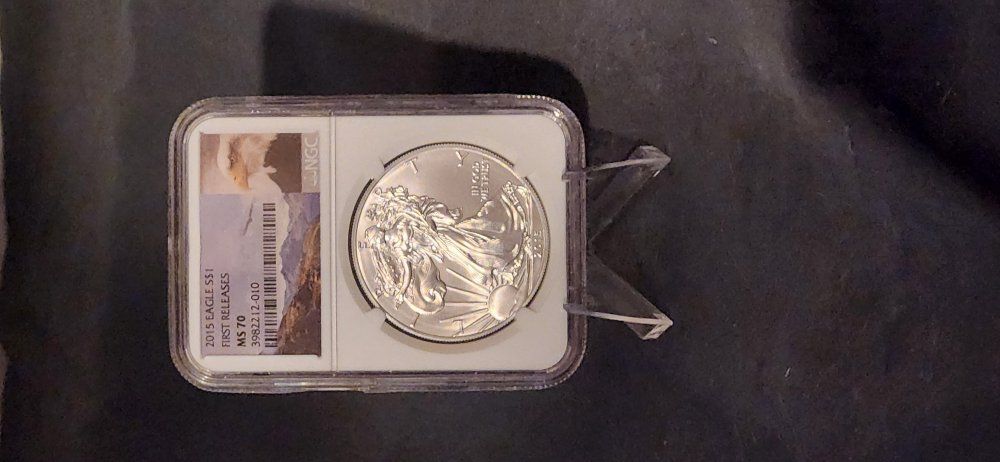 2015 Silver Eagle FIRST RELEASES MS70