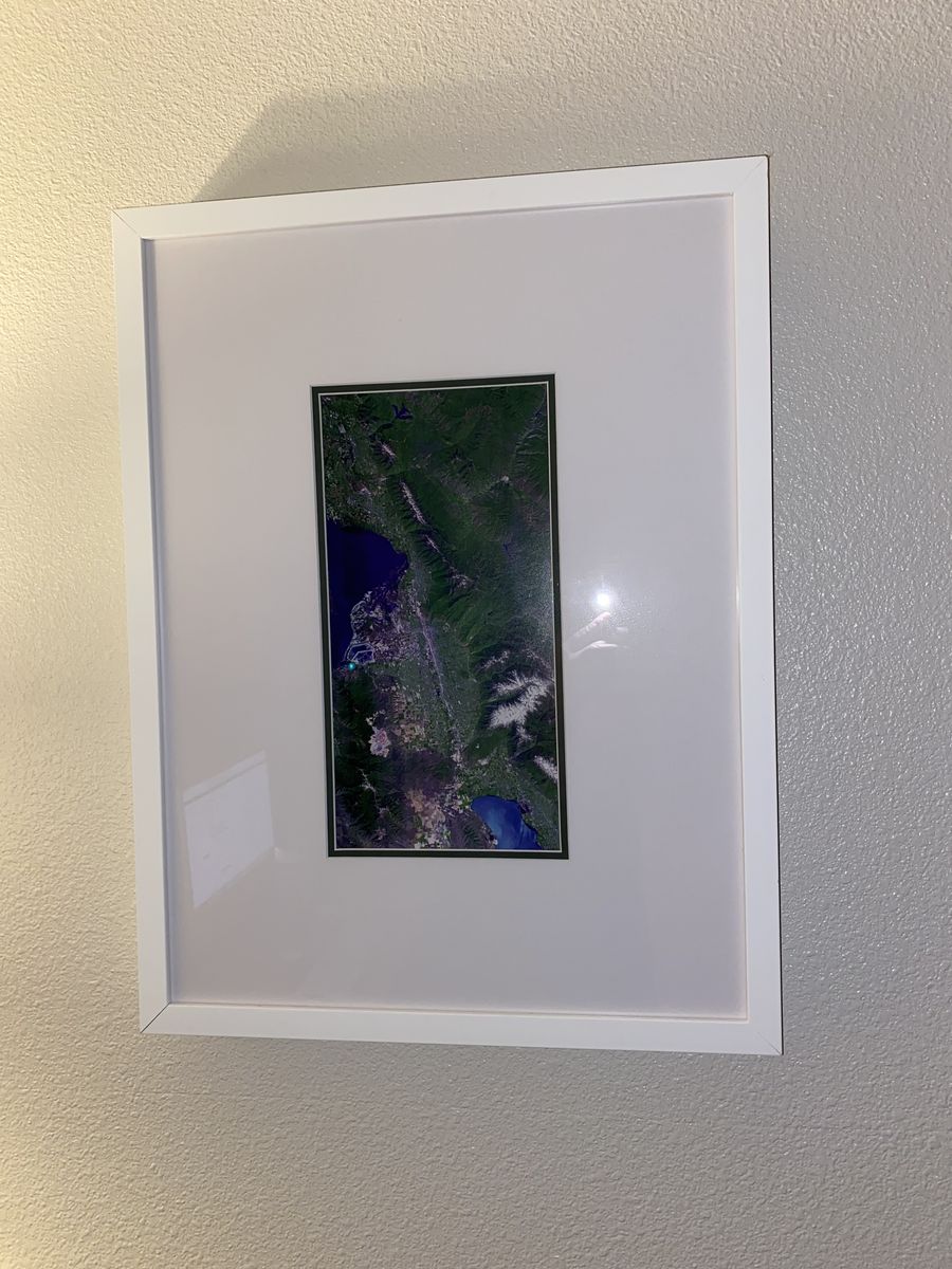 Main image 3