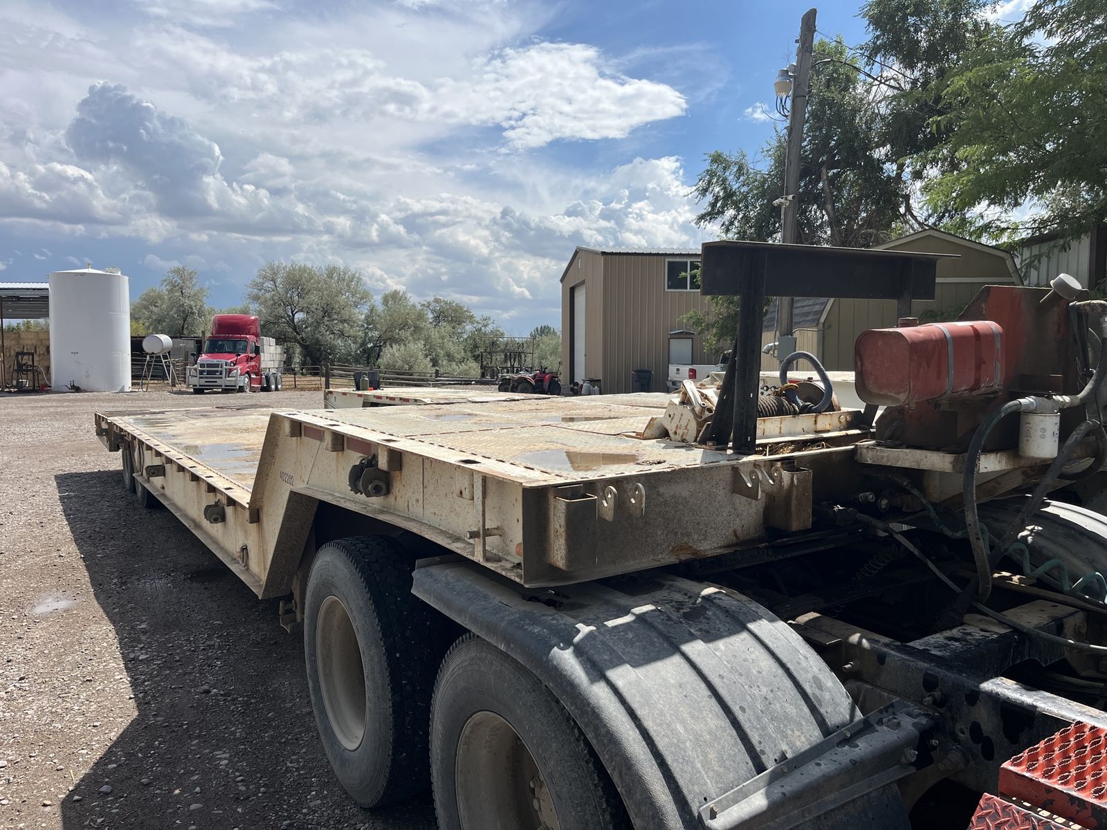 1980 multeck equipment trailer 40’