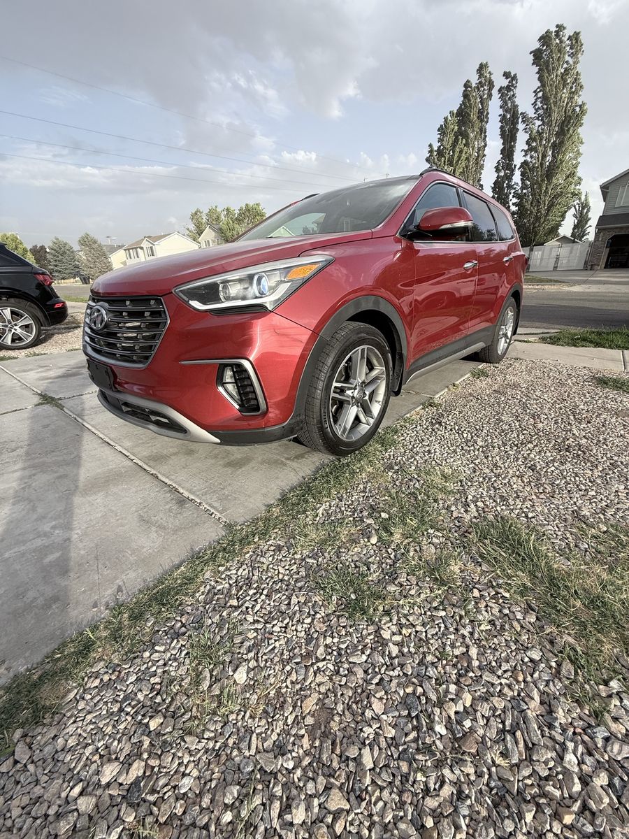 2018 Hyundai Santa Fe Limited Ultimate