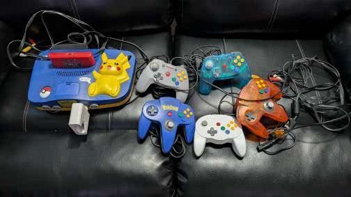 RARE Hey You Pikachu N64 with all games cartridge