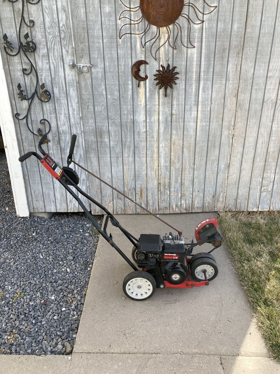 Lawn edger