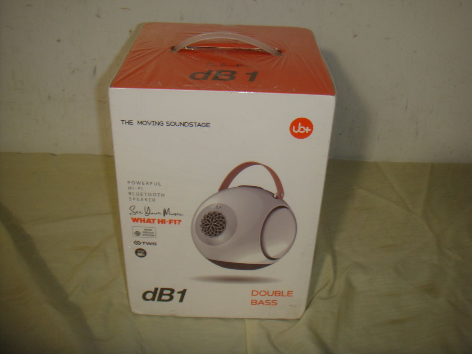 UB+ DB1 DOUBLE BASS BLUETOOTH WATERPROOF SPEAKER IPX5 IN GLOSSY WHITE