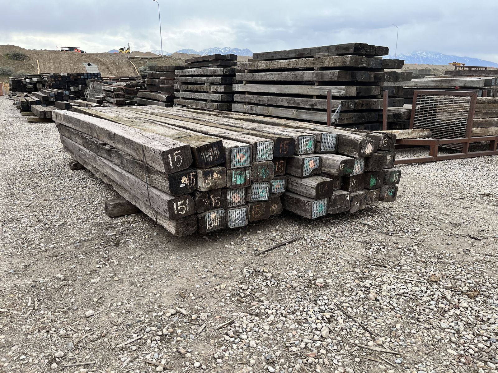 RAILROAD TIES 15' - SALT LAKE CITY