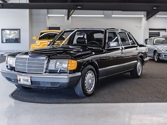 1989 Mercedes-Benz 560-Class 560 SEL