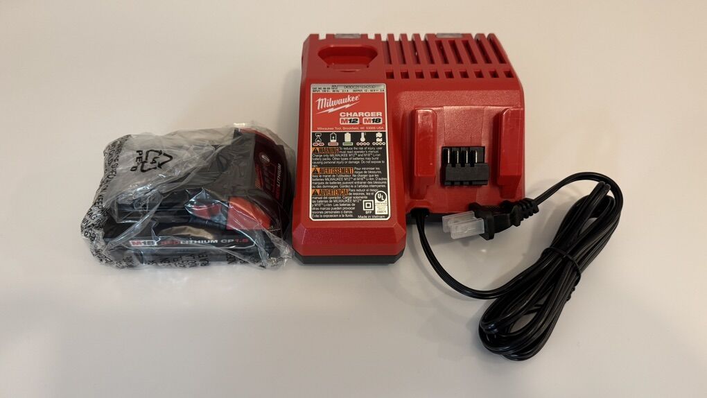 Milwaukee M18 1.5 Battery and Charger