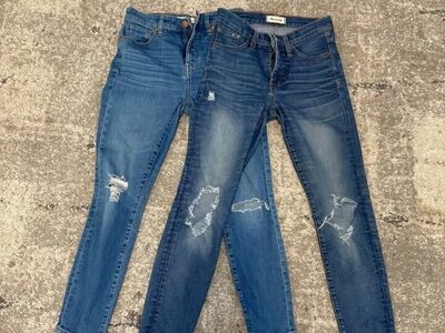 Madewell size 26 jeans. Look through pictures for different styles. $15 each cash/venmo in Draper