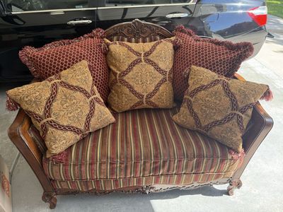 Decorative Love Seat