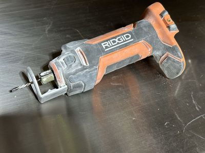 Ridgid 18V Cordless Cut-Out Tool Model R84730 (Tool Only)
