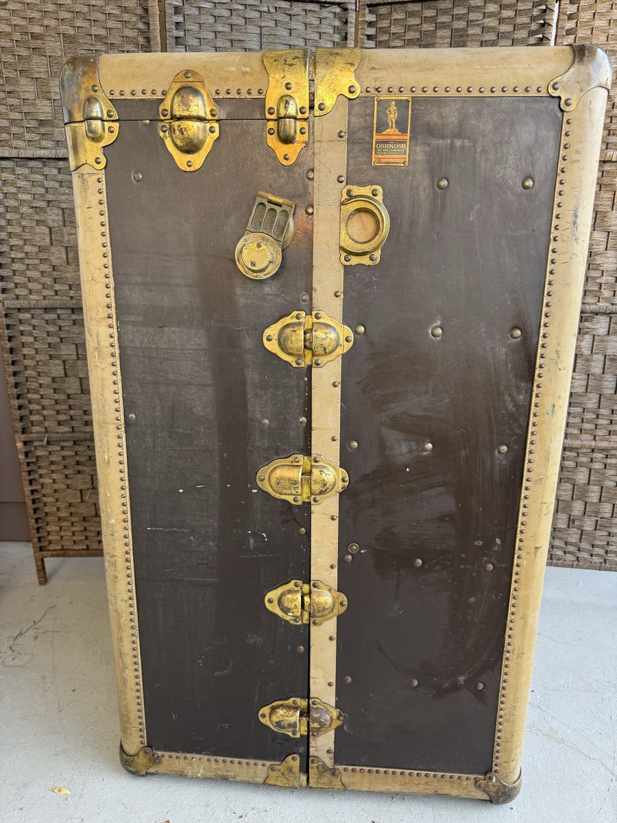 Vintage OshKosh B'Gosh Wardrobe Trunk - Antique Brass Hardware