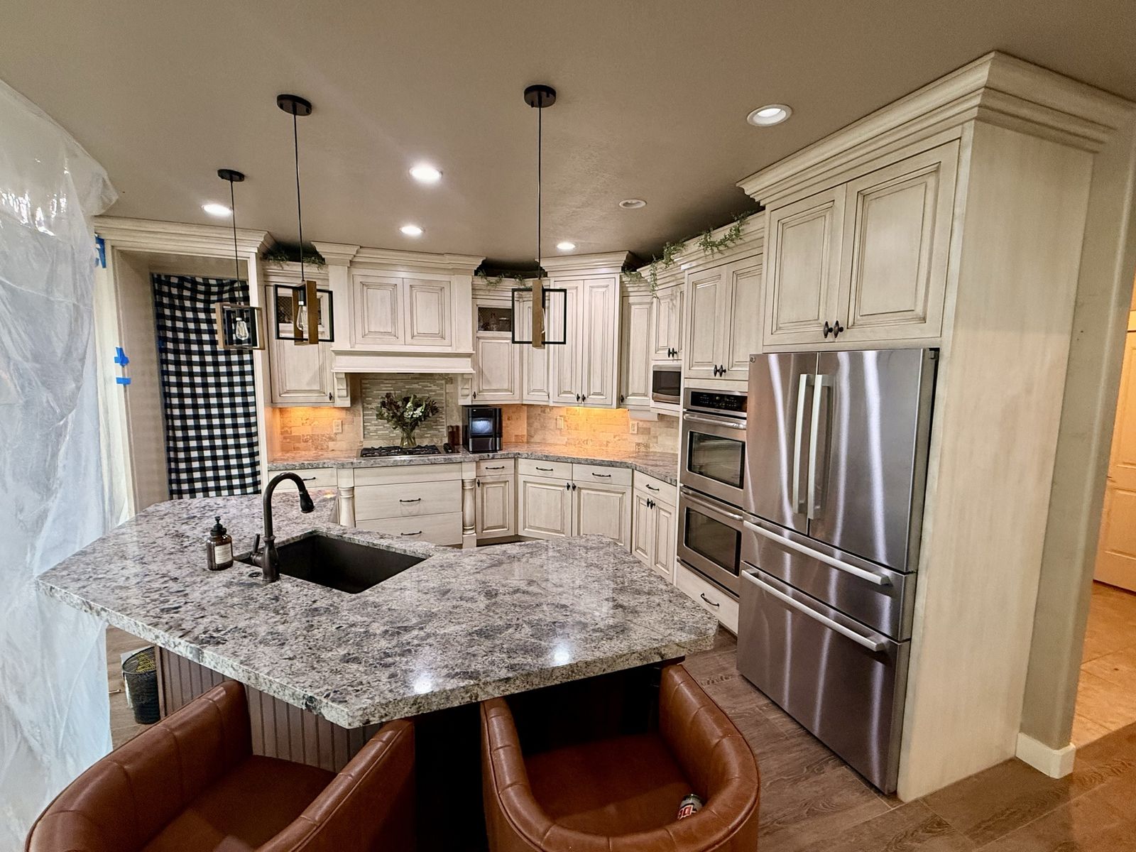 Complete Kitchen Cabinets, Blue Flower Granite, Bosch Refrigerator & Cooktop