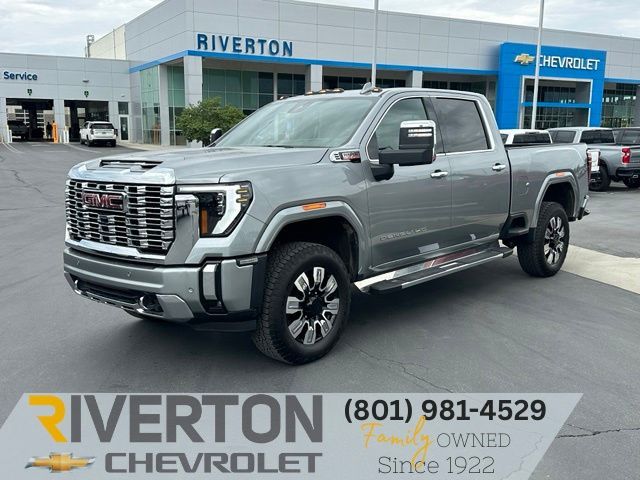 2025 GMC Sierra 3500HD Denali