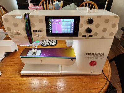 Bernina B 570 Tula Pink