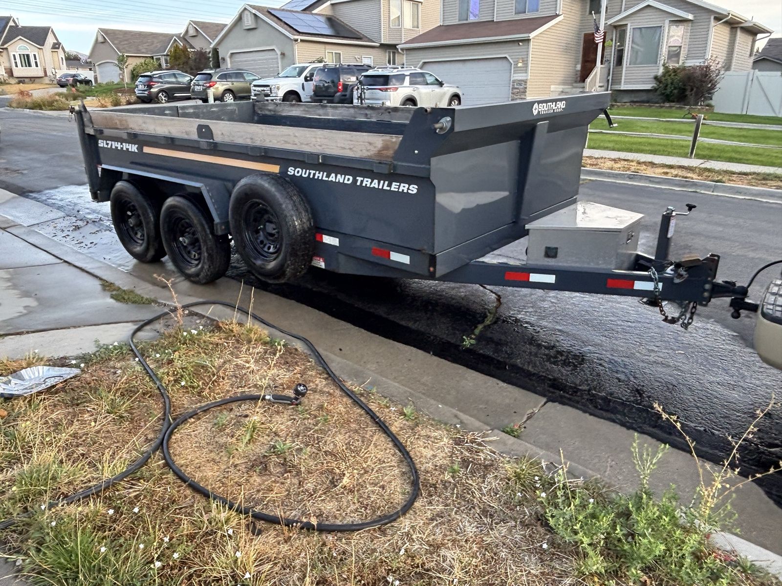 Southland Trailers SL714-14K Dump Trailer