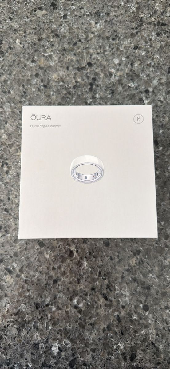 Oura Ring 4 Ceramic Smart Sleep & Activity Tracker - Cloud White, Size 6