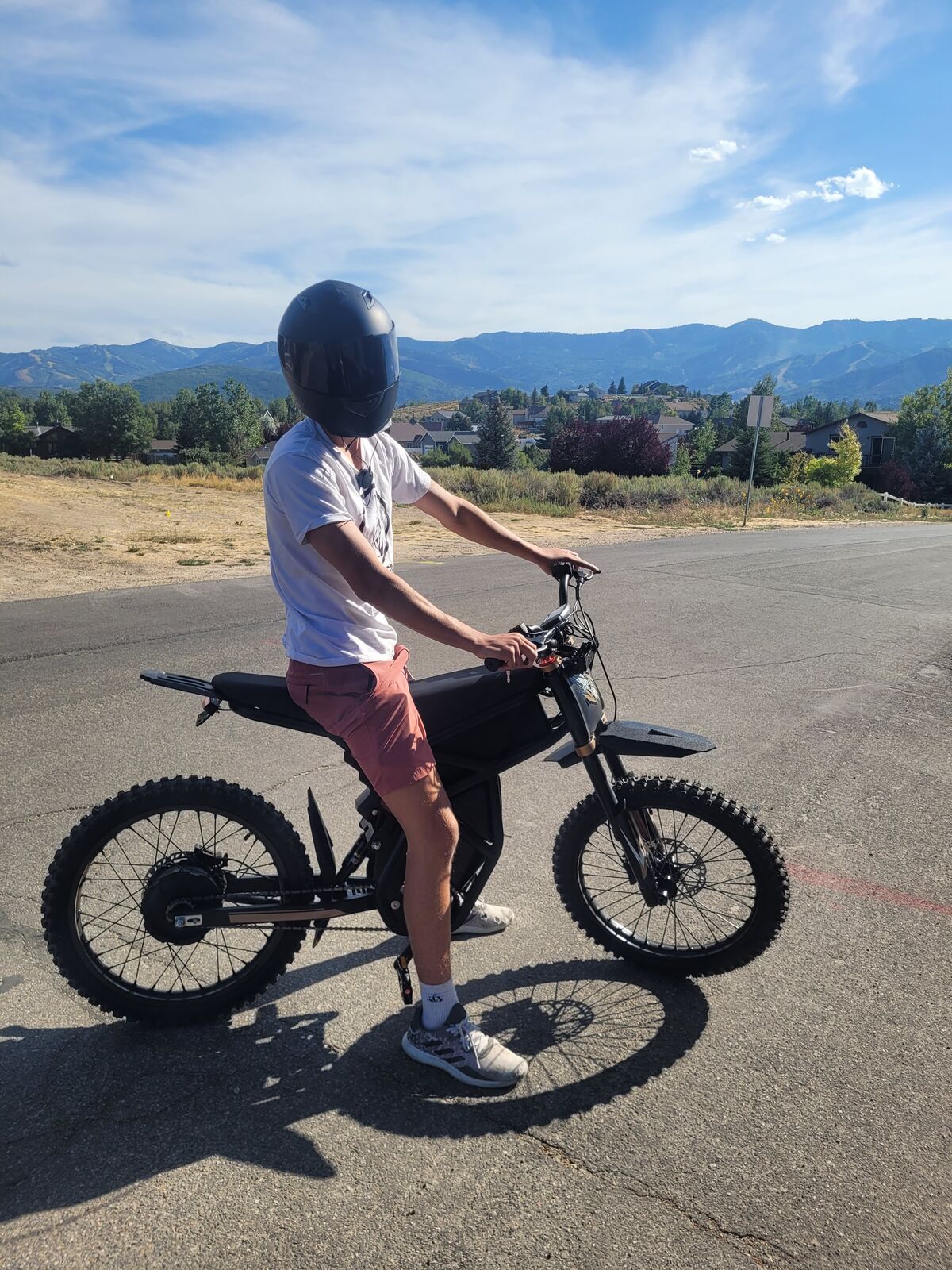 NEW YEAR SPECIAL | 2025 Riding Times GT73 PRO Electric Dirt Bike – Surron/Talaria Alternative