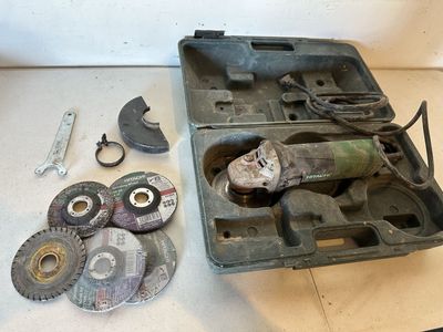 Hitachi HPT 4-1/2-In Angle Grinder Tool, 6.2-Amp, G12SR4