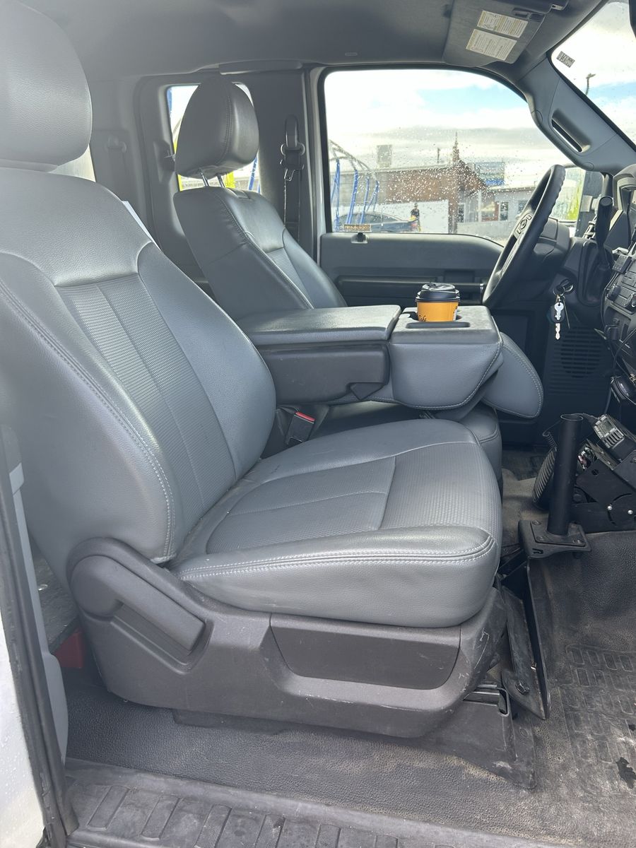 2013 Ford F-350 Super Duty XL